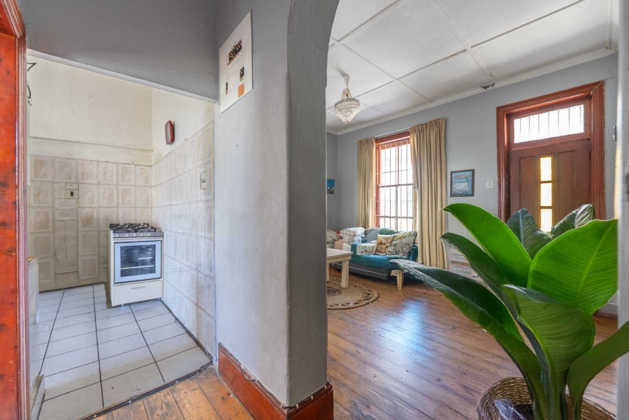 2 Bedroom Property for Sale in Green Point Western Cape